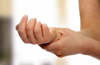 почему сводит руки