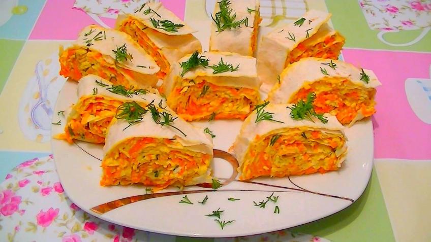 Рулетики с морковкой по-корейски